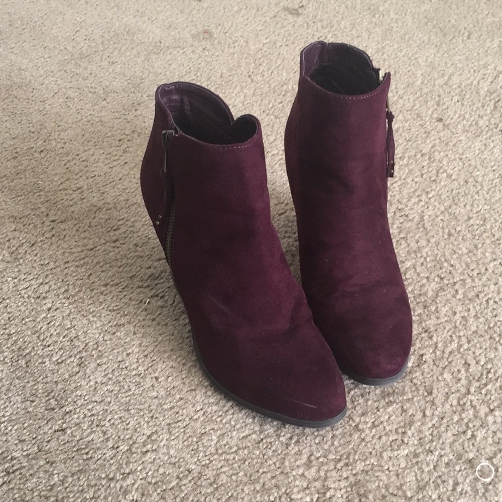 Low boot heels